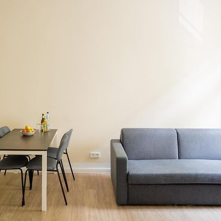 Homaris Apartments Frankfurter Allee Берлин Экстерьер фото