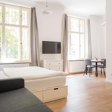 Homaris Apartments Frankfurter Allee Берлин Экстерьер фото