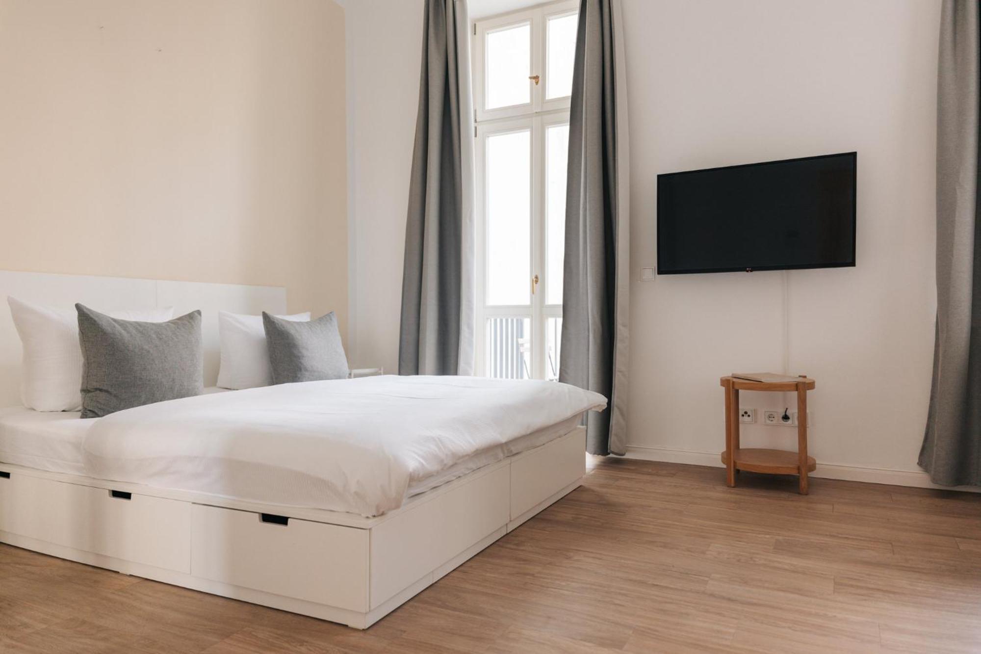 Homaris Apartments Frankfurter Allee Берлин Экстерьер фото
