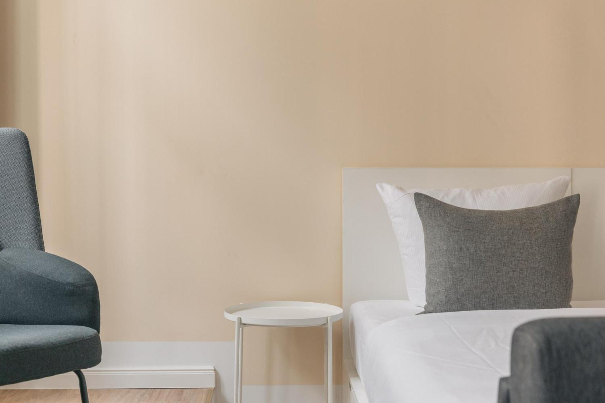 Homaris Apartments Frankfurter Allee Берлин Экстерьер фото