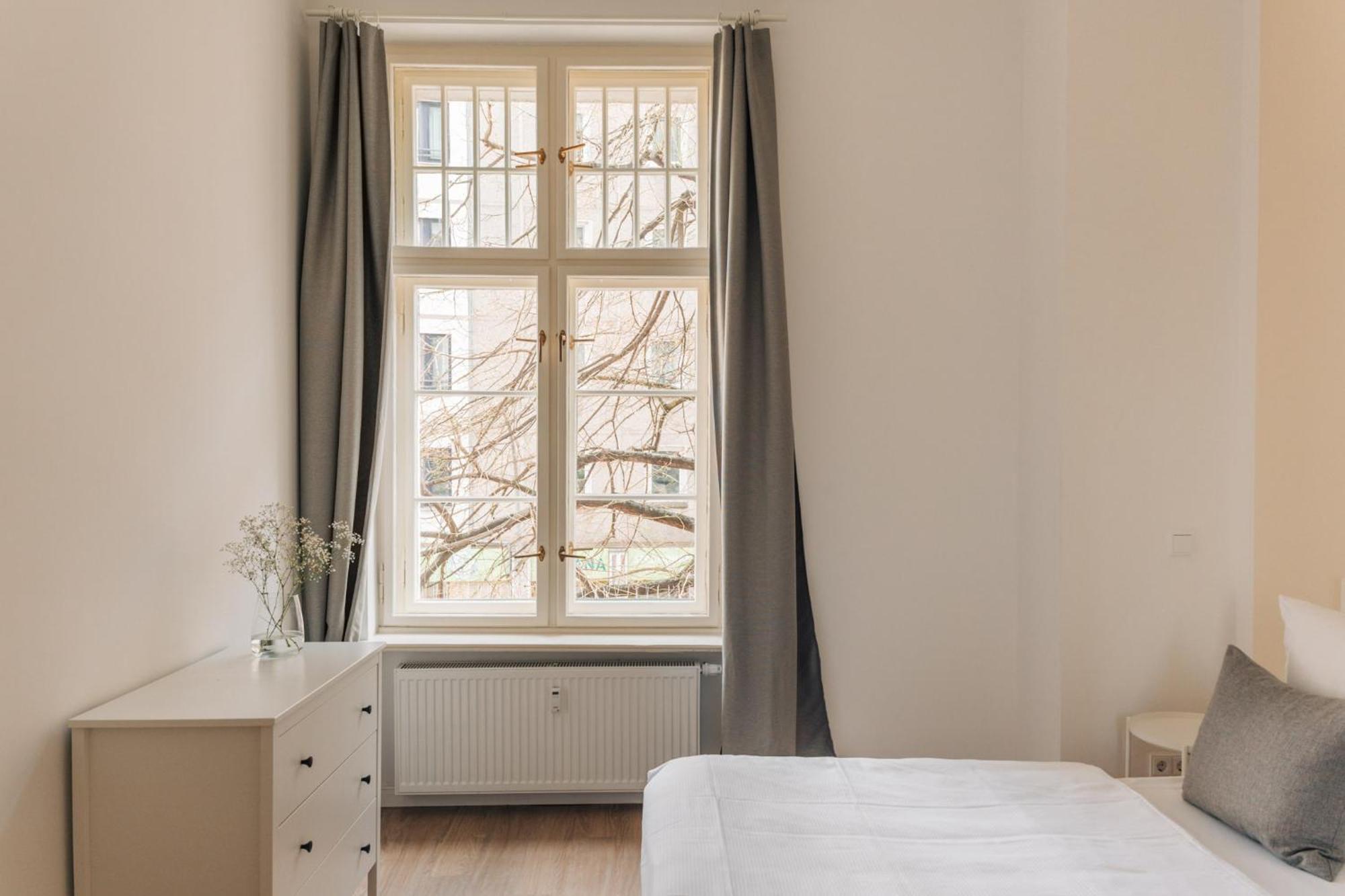 Homaris Apartments Frankfurter Allee Берлин Экстерьер фото