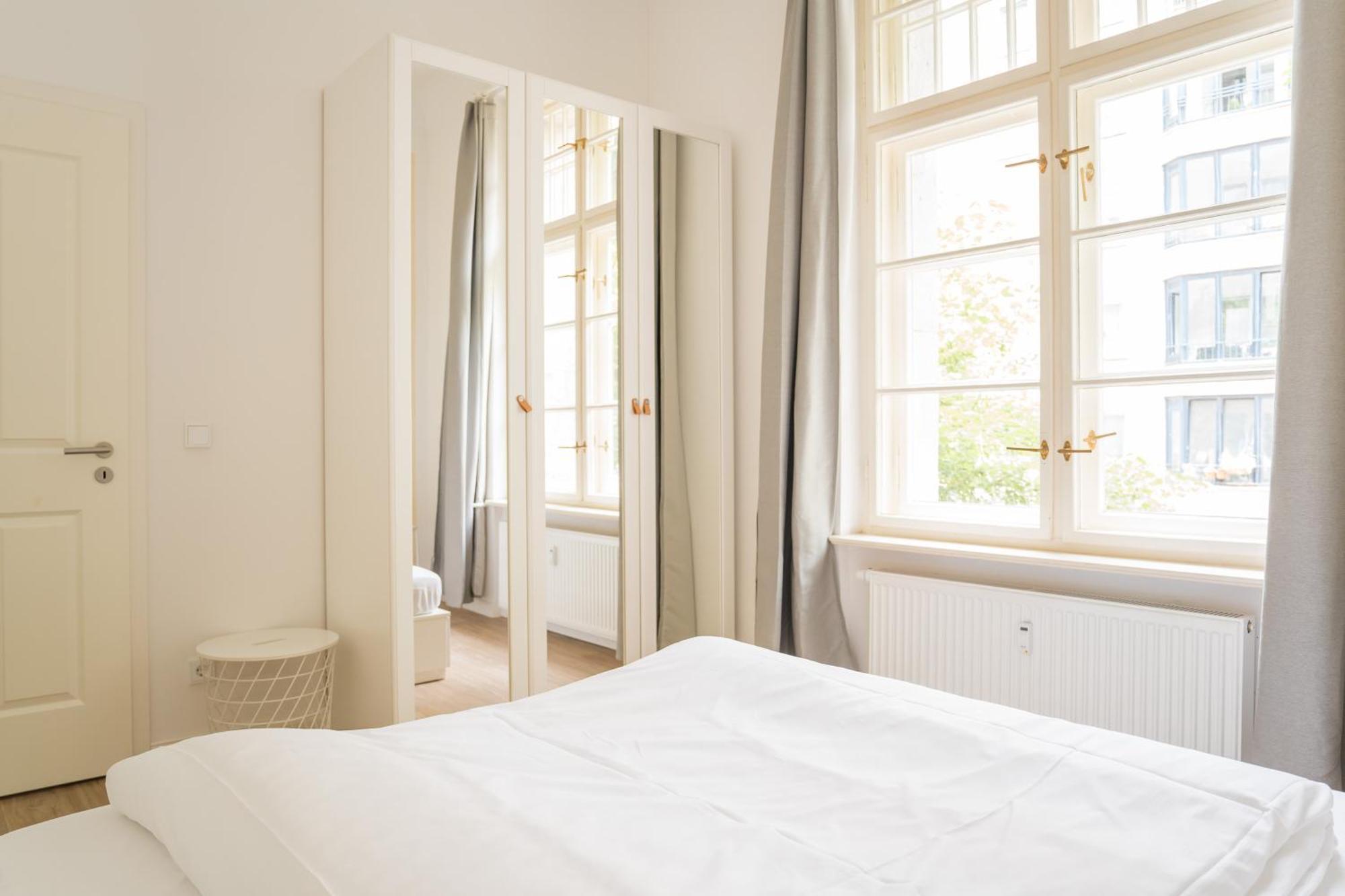 Homaris Apartments Frankfurter Allee Берлин Экстерьер фото
