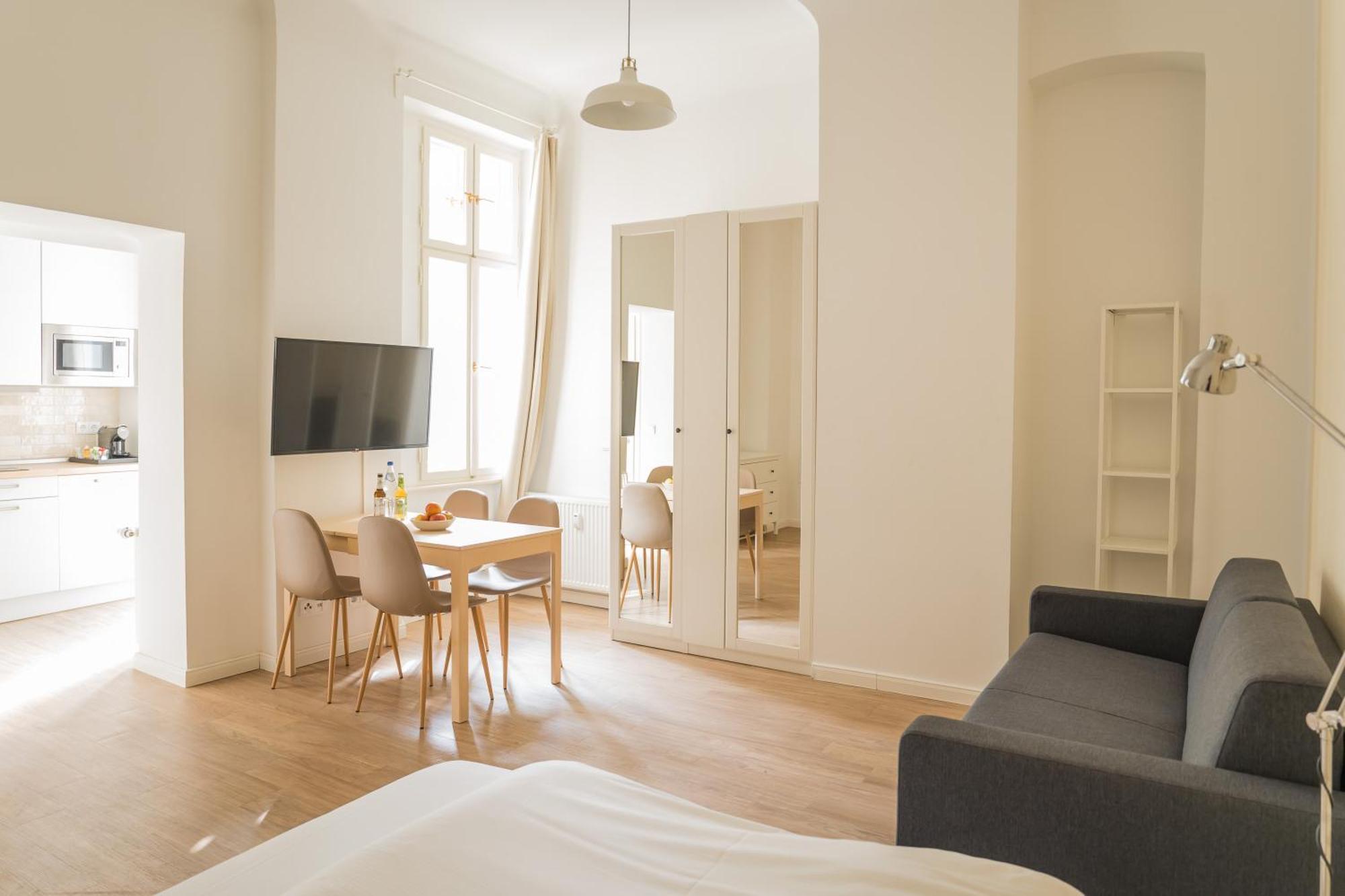 Homaris Apartments Frankfurter Allee Берлин Экстерьер фото